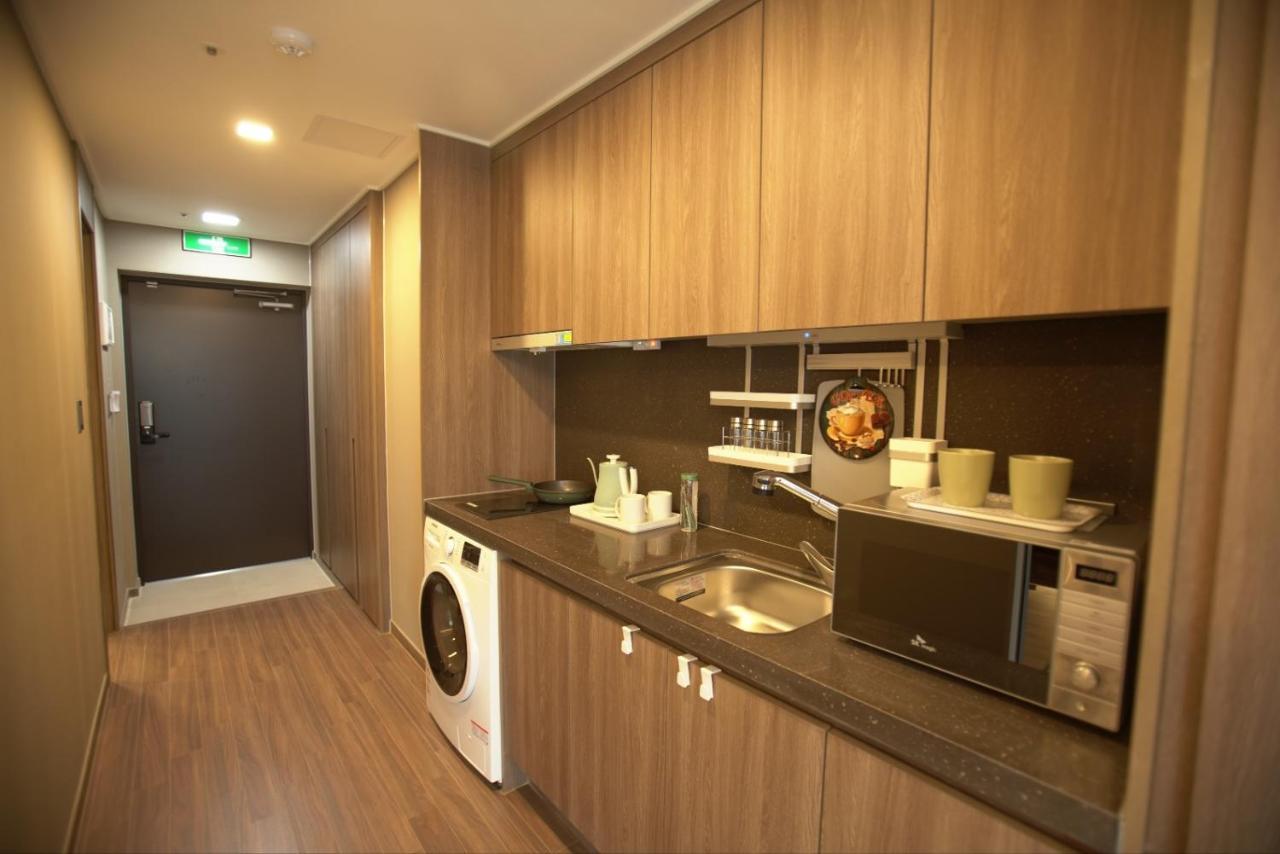 Sienna Ambassador Residence Busan Exterior foto